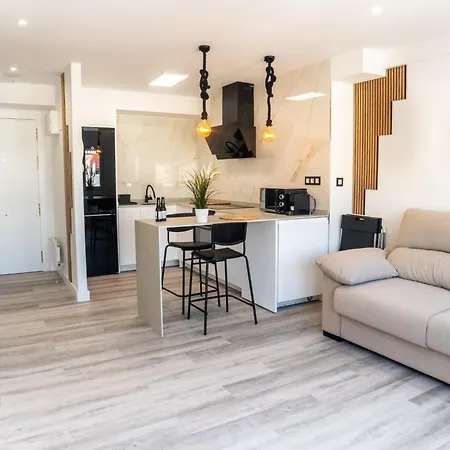 Appartement Centro. Plaza De Longoria Carbajal. Parking Gratis *