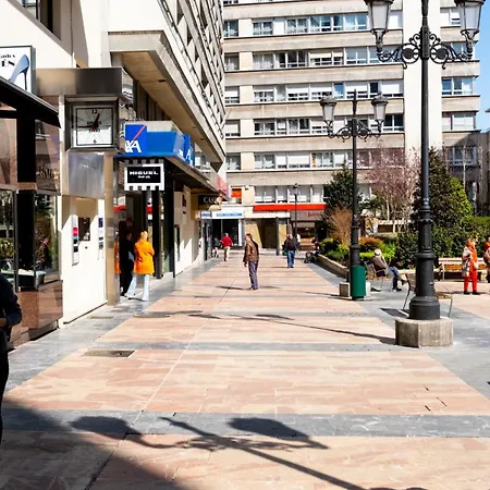 Centro. Plaza De Longoria Carbajal. Parking Gratis *